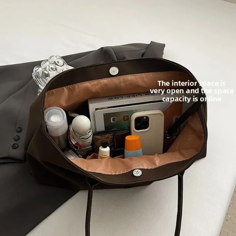 Bolsa de camurça falsa cor sól - Women Bags 2026 Trends avaliação e preço