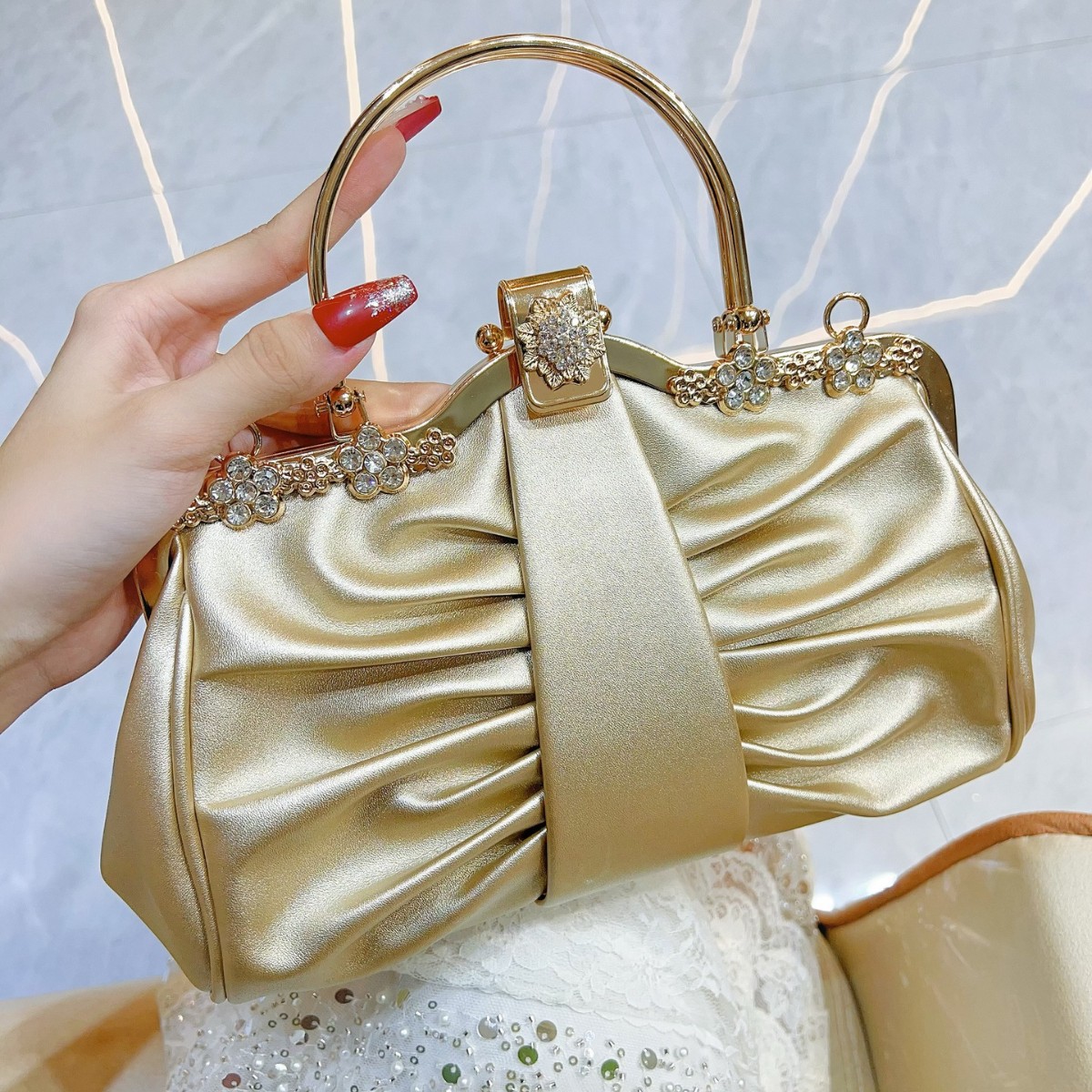 Bolsas de Mão de Luxo de Alta  - Women Bags Trend 2025 avaliação e preço