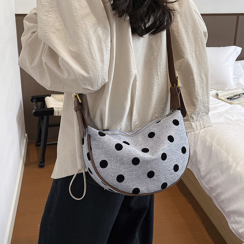 Bolsa Hobo Feminina com Estamp - Hobo Bag Slouchy avaliação e preço