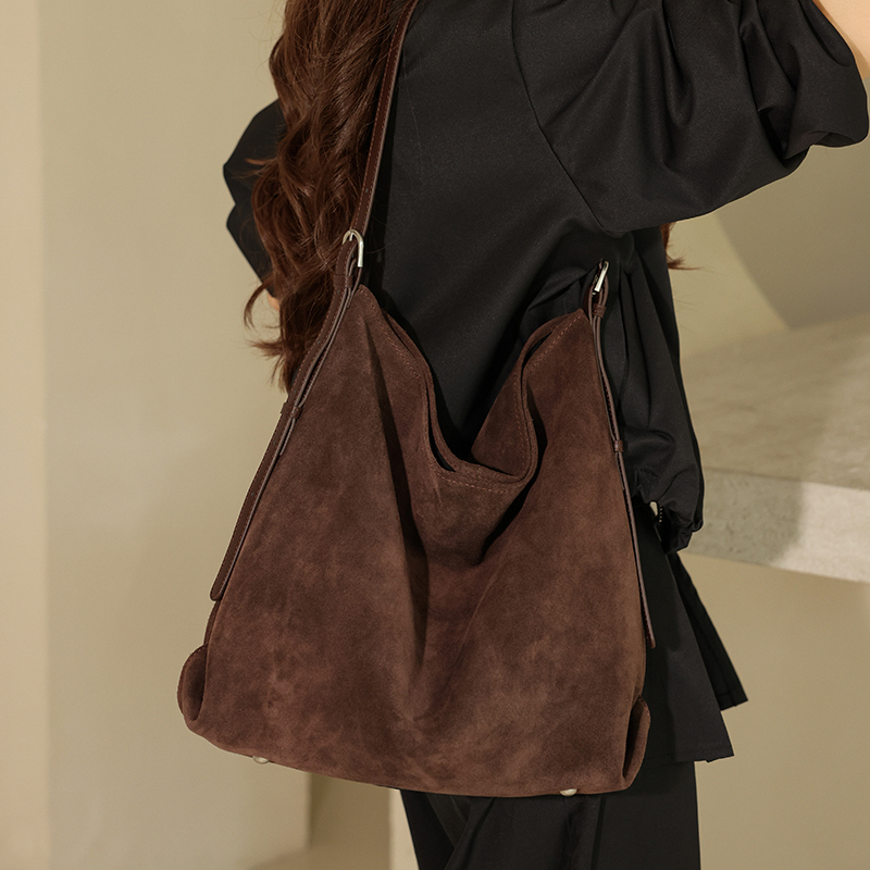 Bolsa Tote Grande de Couro Sue - Hobo Bag Slouchy avaliação e preço