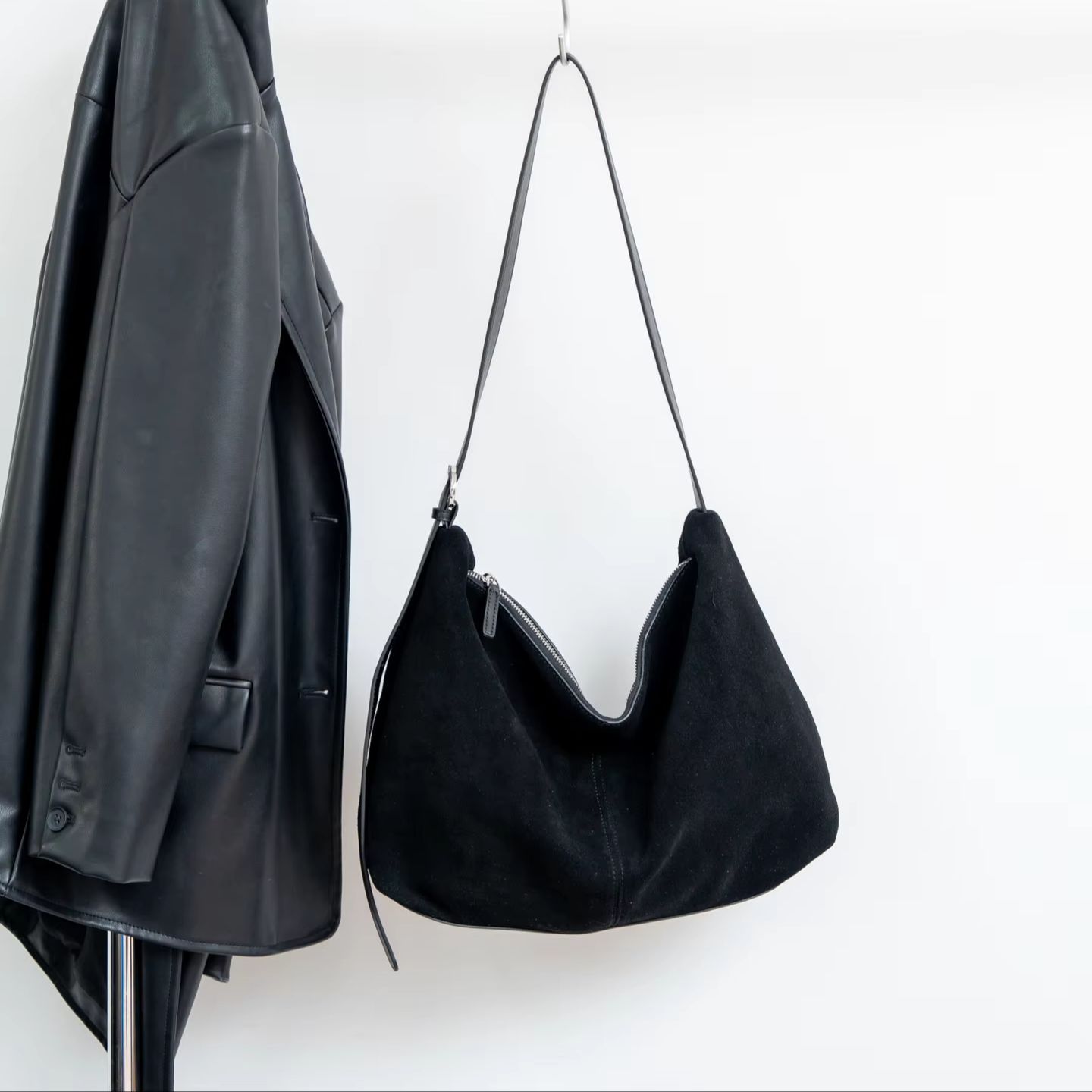 Bolsa de Ombro Transversal Fem - Hobo Bag Slouchy avaliação e preço